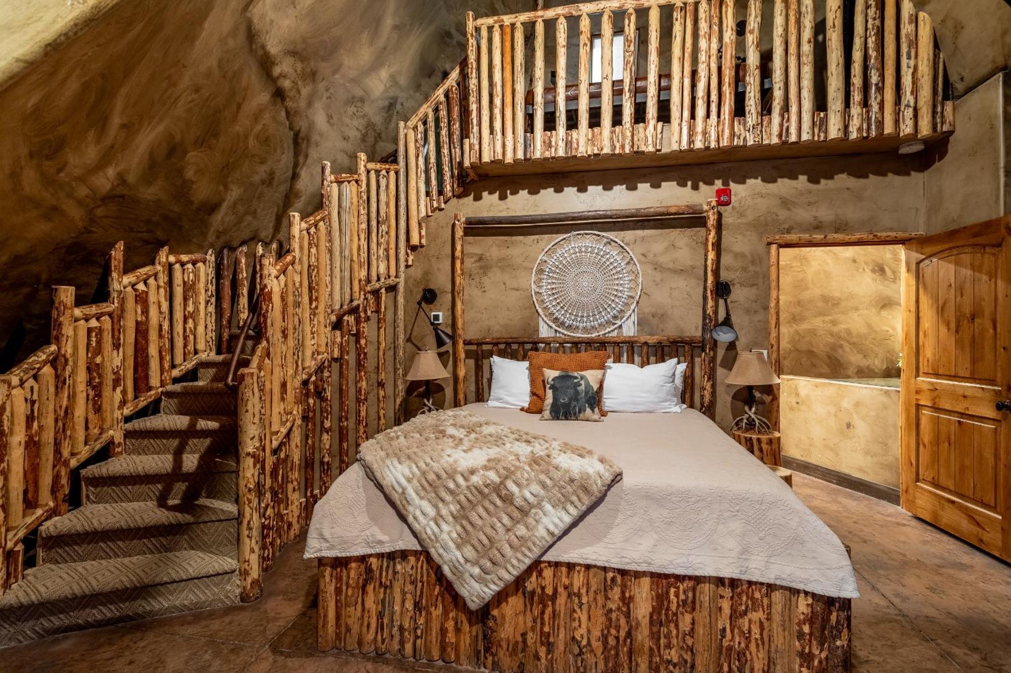 Zion White Bison Glamping & Rv Resort Virgin Ngoại thất bức ảnh